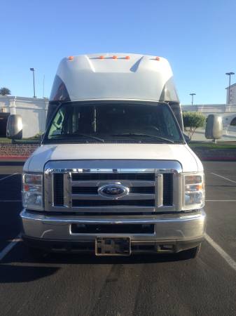 2012 Ford F450 Bus for Sale - cars & trucks - by owner - vehicle... for sale in Salt Lake City, UT – photo 2