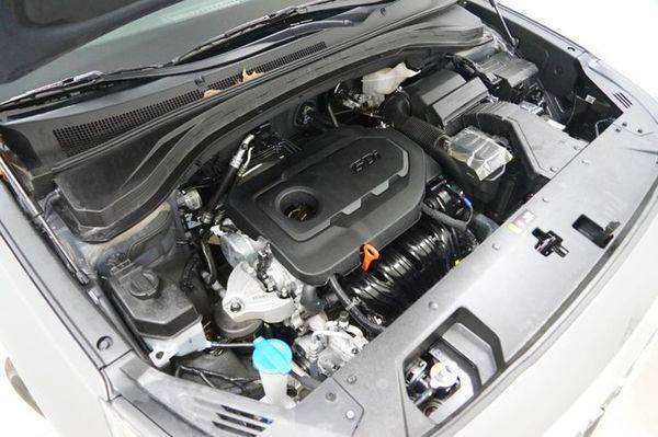 2019 Hyundai Santa Fe SE AWD w/ rearCam -SOFT CREDIT INQUIRY! for sale in Avenel, NJ – photo 4