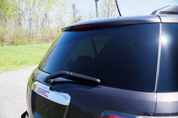 2015 GMC Acadia Sle - - by dealer - vehicle automotive for sale in Bennington, VT – photo 16