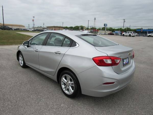 2017 Chevrolet Cruze LT Auto - - by dealer - vehicle for sale in Killeen, TX – photo 5