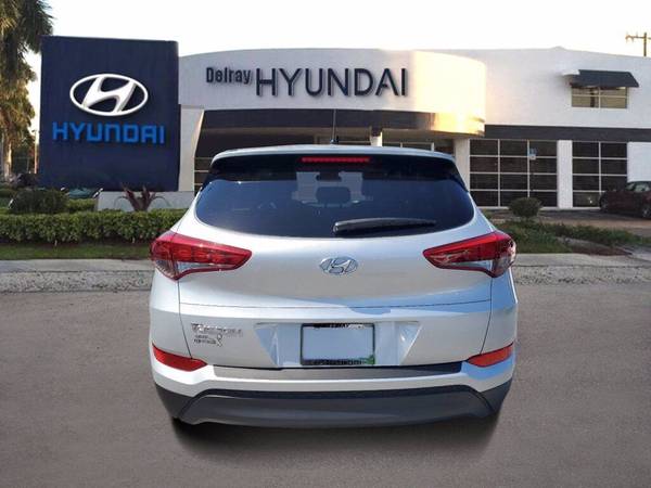 2018 Hyundai Tucson SE - - by dealer - vehicle for sale in Delray Beach, FL – photo 10