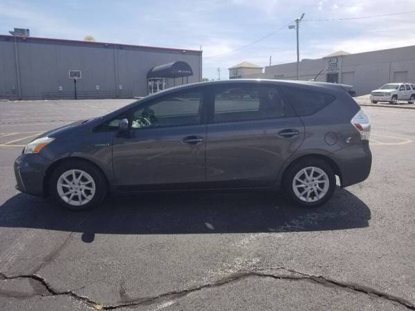 2012 Toyota Prius V Excellent Gas Mileage - Runs & Drives Great! -... for sale in Tulsa, OK – photo 8