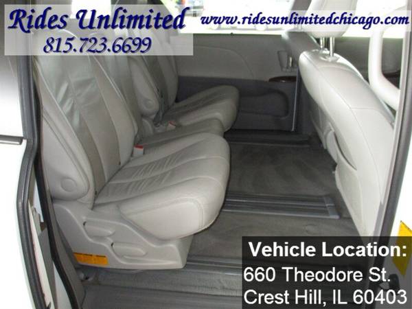2012 Toyota Sienna Limited 7-Passenger - cars & trucks - by dealer -... for sale in Crest Hill, IL – photo 24
