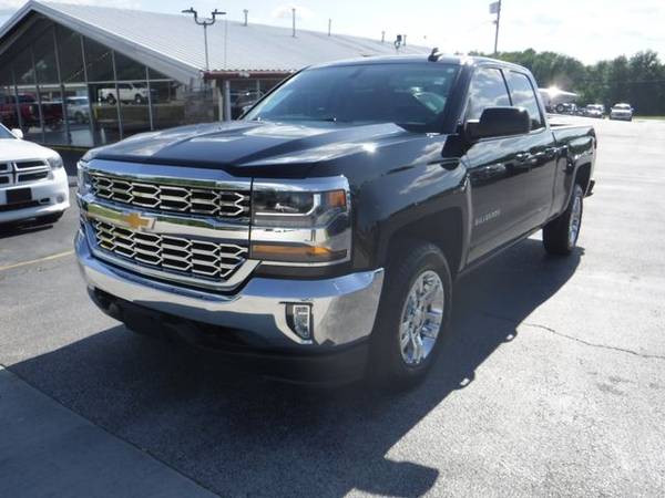 2016 Chevrolet Silverado 1500 Double Cab 4WD LT Pickup 4D 6 1/2 ft Tra for sale in Harrisonville, MO – photo 3