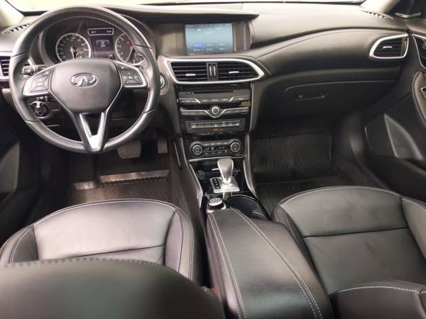 2018 INFINITI QX30 Premium AWD All Wheel Drive SKU: JA046054 - cars & for sale in Mobile, AL – photo 18