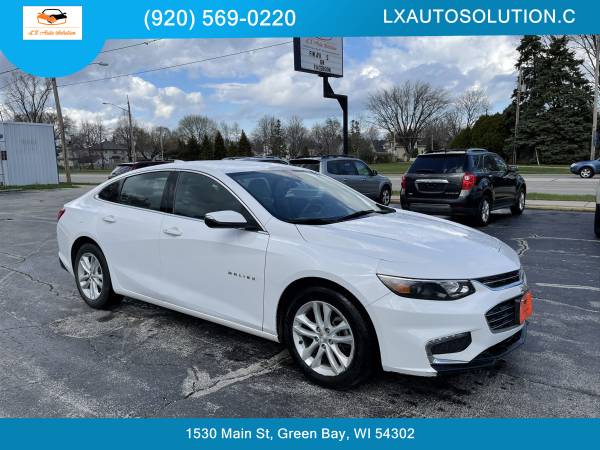 2018 Chevy Malibu LT - - by dealer - vehicle for sale in Green Bay, WI