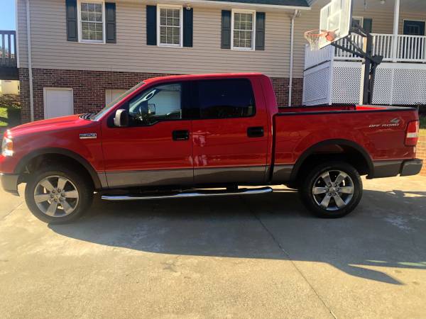 REDUCED: 2004 Ford F150 SuperCrew FX4 4WD Ultra Low 18k miles - cars... for sale in Wilkesboro, NC – photo 7