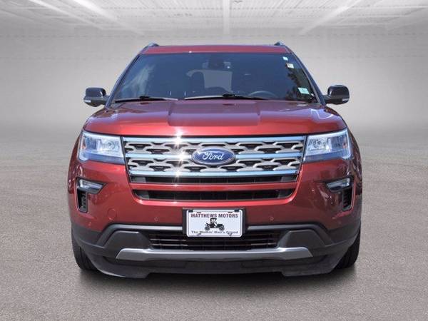 2018 Ford Explorer XLT 4WD w/ Sunroof 3rd Row - cars & trucks - by... for sale in Wilmington, NC – photo 3