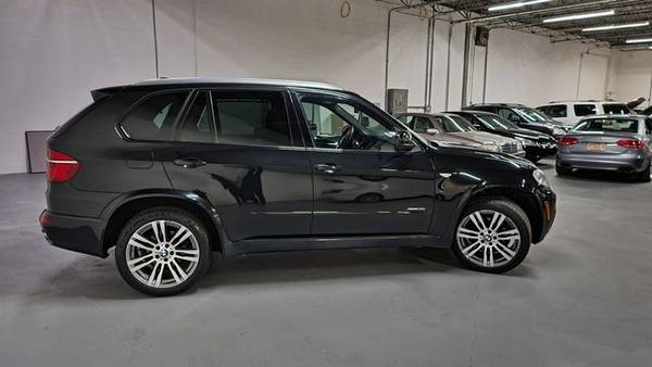 2011 BMW X5 - Financing Available! - cars & trucks - by dealer -... for sale in Glenview, IL – photo 6
