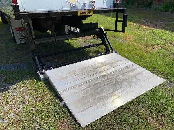 2012 UD 2600 103k Tuned & Deleted 26 ft Box Truck Lift Gate for sale in Lebanon, VA – photo 13