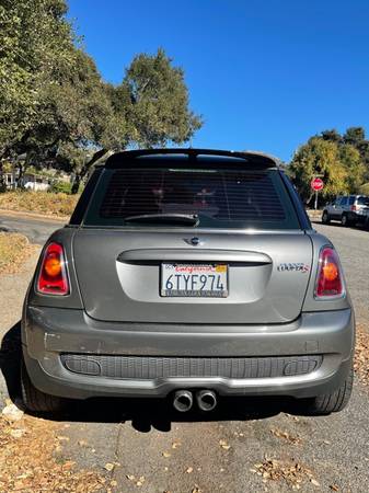 2009 Mini Cooper S Low Miles - cars & trucks - by owner - vehicle... for sale in Carmel, CA – photo 3