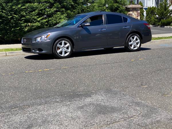 2009 Nissan Maxima, Loaded, Leather, Sunroof - - by for sale in Huntington, NY – photo 9