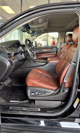 2015 Cadillac Escalade Luxury - - by dealer - vehicle for sale in Reno, NV – photo 9