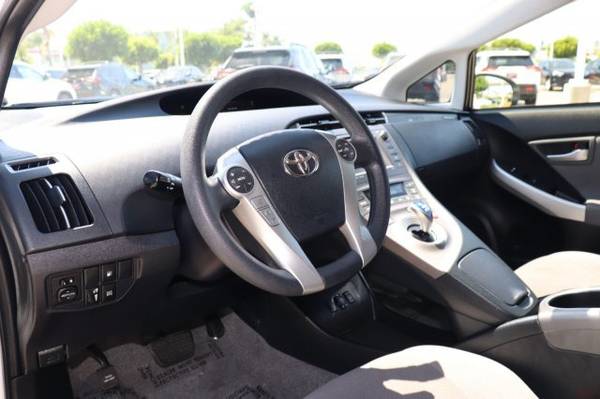 2014 Toyota Prius Plug-in SKU:E3060181 Hatchback for sale in Irvine, CA – photo 10