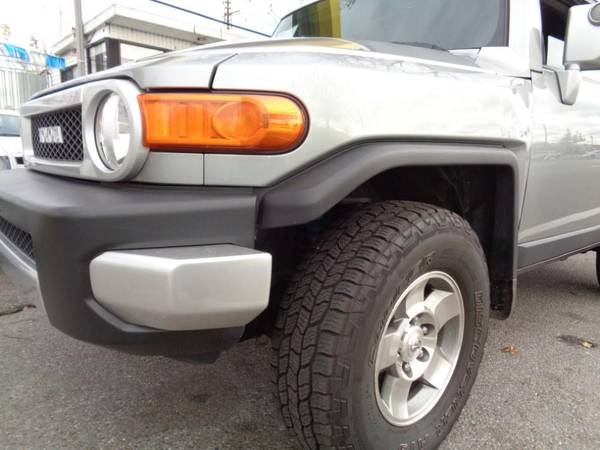 2010 Toyota FJ Cruiser 4WD 4dr Auto (Natl) EVERYONE DRIVES! NO TURN for sale in Elmont, NY – photo 13