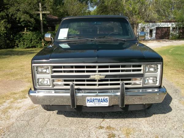 1987 Chevy Silverado Classic ! - - by dealer for sale in Victoria, TX – photo 2