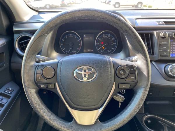 2018 Toyota RAV4 LE FWD *SUV* *ADAPTIVE CRUISE* *LANE ASSISTANT*... for sale in Las Vegas, NV – photo 20