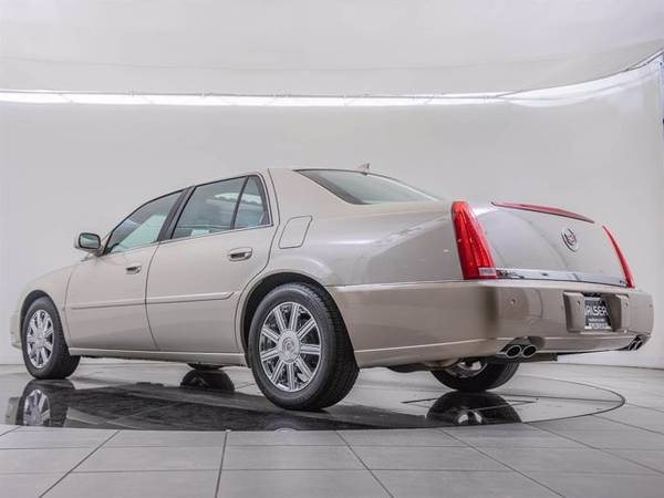 2011 Cadillac DTS Premium Collection - - by dealer for sale in Wichita, MO – photo 13