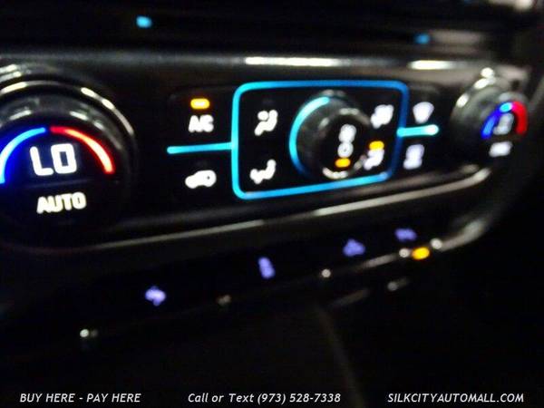 2015 Chevrolet Chevy Silverado 2500 LT 4dr Crew Cab Camera w for sale in Paterson, CT – photo 22