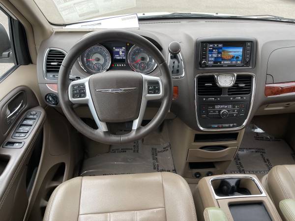 2013 Chrysler Town and Country/91k Miles/2000 DOWN! for sale in Grand Forks, ND – photo 18