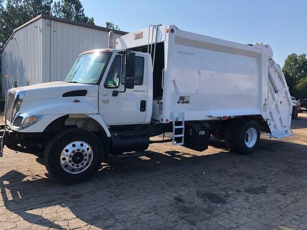 GARBAGE TRUCK HOLDING DEPOSIT TILL 10/25/19 for sale in Conyers, GA – photo 3