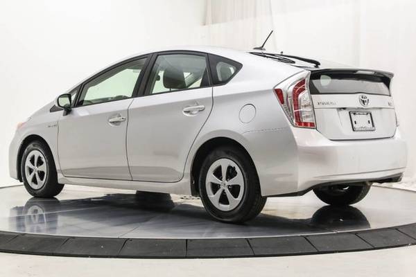 2015 Toyota PRIUS ONE GREAT MPG ONE FL OWNER RUNS GREAT for sale in Sarasota, FL – photo 3