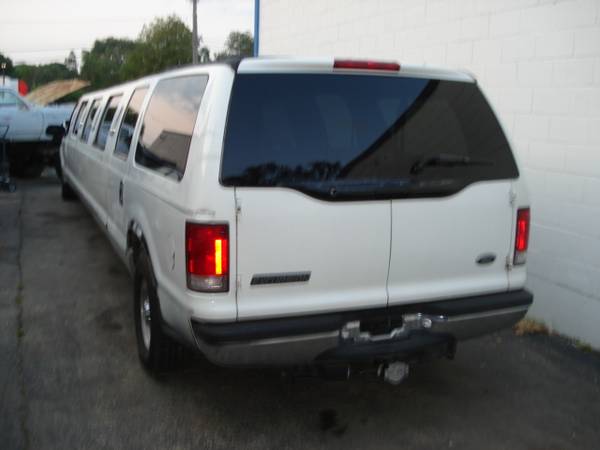 2000 FORD EXCURSION STRETCH LIMO - cars & trucks - by dealer -... for sale in Downers Grove, IL – photo 4