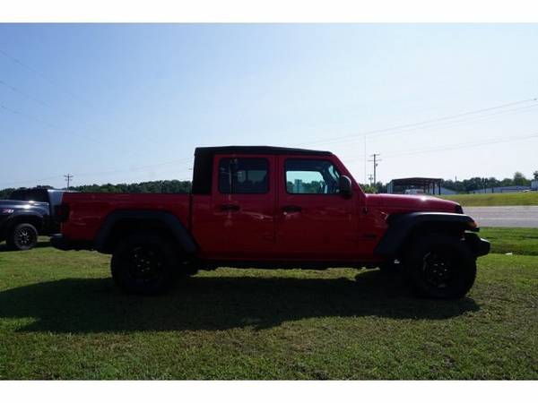2020 Jeep Gladiator Sport S - cars & trucks - by dealer - vehicle... for sale in Brownsville, TN – photo 4