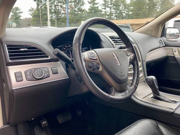 2012 Lincoln MKX V6 AWD Leather Sunroof Heated Seats Loaded Clean... for sale in Wausau, WI – photo 15