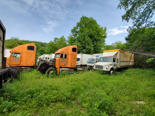 2003 FREIGHTLINER FLD120 for sale in Cold Spring, NY – photo 17