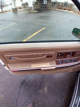 Rare 1992 Buick Riviera 3800V6 for sale in Austin, MN – photo 6