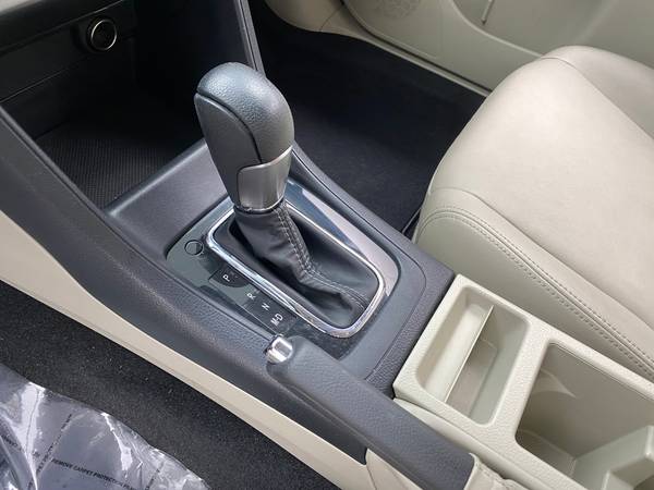 2015 Subaru XV Crosstrek Limited Sport Utility 4D hatchback Black -... for sale in Philadelphia, PA – photo 21