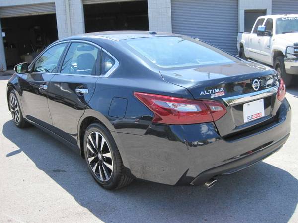 2018 Nissan Altima Gray **Buy Here Pay Here** for sale in Nashville, TN – photo 9