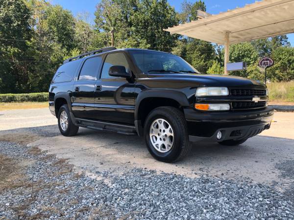 2002 CHEVROLET SUBURBAN Z71 4X4 - cars & trucks - by dealer -... for sale in Thomasville, NC – photo 2