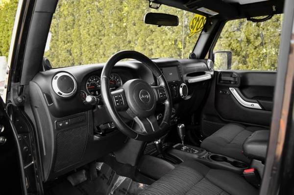 2012 Jeep Wrangler Unlimited Rubicon - - by dealer for sale in Yakima, WA – photo 18
