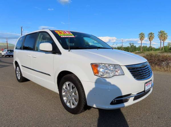 2014 CHRYSLER TOWN AND COUNTRY TOURING - - by dealer for sale in Anderson, CA – photo 5