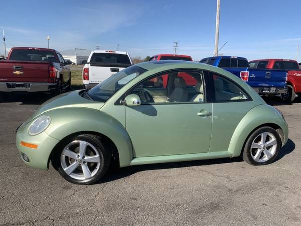 2007 VOLKSWAGEN NEW BEETLE 2.5L OPTION PACKAGE 2 - cars & trucks -... for sale in Chenoa, IL – photo 5