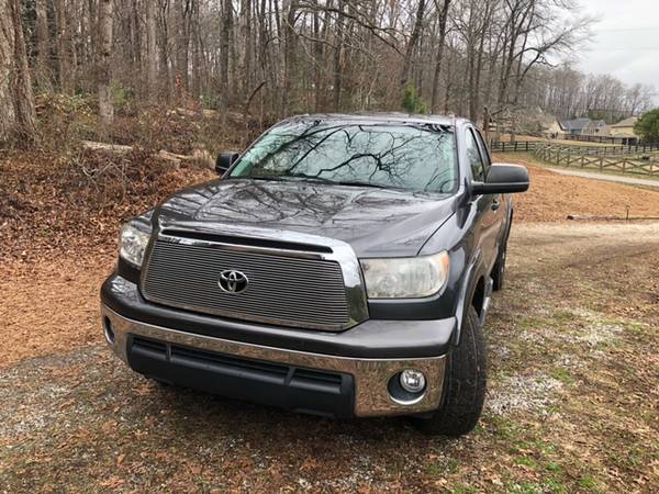 Tundra SR5 pickup - low miles, great condition - - by for sale in Canton, GA – photo 2