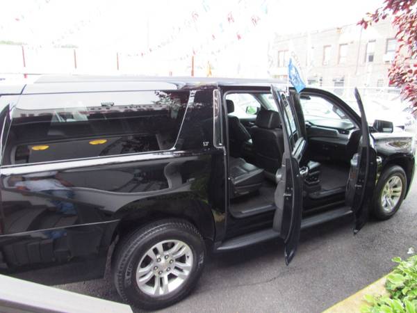 An Impressive 2017 Chevrolet Suburban with only 53,069 Miles-queens for sale in Middle Village, NY – photo 7