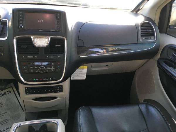 2011 Chrysler Town and Country Touring L 4dr Mini Van - cars &... for sale in Tucson, AZ – photo 17