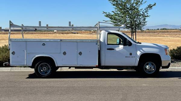 2009 GMC SIERRA 3500HD Utility Service Bed Great Conditions for sale in Pleasanton, CA – photo 5