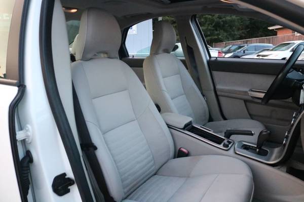 2009 *Volvo* *S40* *2.4i* - cars & trucks - by dealer - vehicle... for sale in Snellville, GA – photo 16