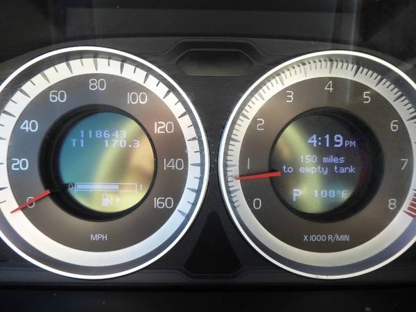 2013 VOLVO XC70 4DR WGN 3.2L with AM/FM stereo w/CD/MP3/WMA player... for sale in Phoenix, AZ – photo 13