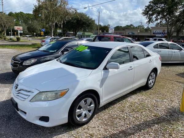 TOYOTA CAMRY - cars & trucks - by dealer - vehicle automotive sale for sale in Gainesville, FL – photo 3