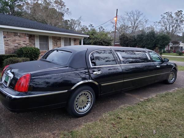 2000 Limousine - cars & trucks - by owner - vehicle automotive sale for sale in Mobile, AL – photo 2