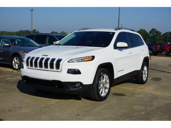 2018 Jeep Cherokee Latitude Plus - - by dealer for sale in Forest, MS – photo 2