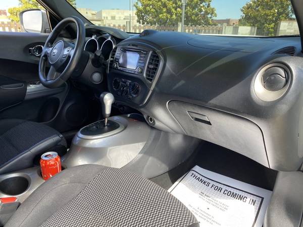 2016 Nissan JUKE SL WHITE - cars & trucks - by dealer - vehicle... for sale in Salinas, CA – photo 22