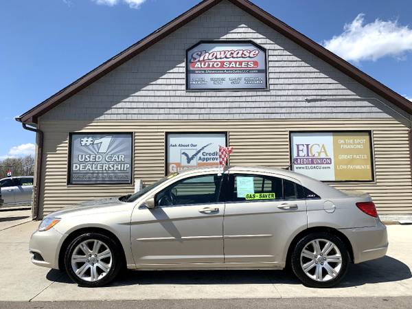 NICE! 2013 Chrysler 200 4dr Sdn Touring - - by dealer for sale in Chesaning, MI – photo 7