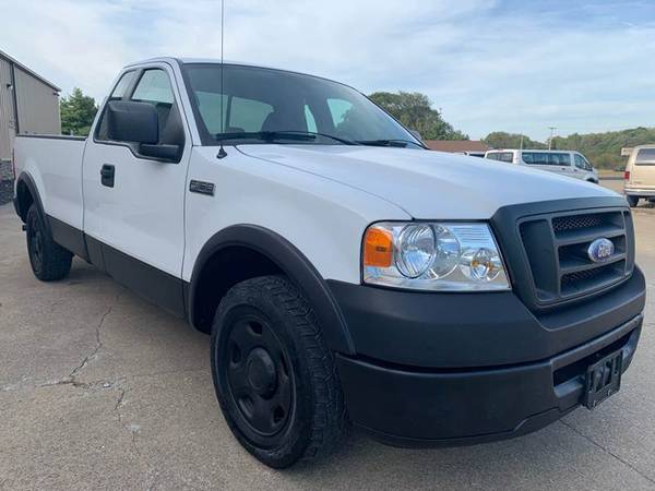 2006 Ford F-150 XL Regular Cab - 8 FT bed - 81,000 miles for sale in Uniontown , OH – photo 3