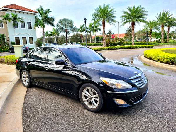 2013 Hyundai Genesis - cars & trucks - by owner - vehicle automotive... for sale in Port Saint Lucie, FL – photo 4